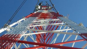 Self-standing tripod mast دکل خود ایستا سه‌پایه